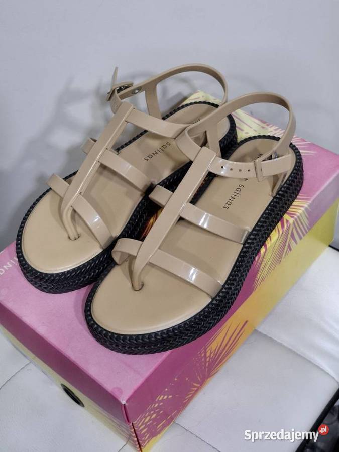 Pachnące sandały 38 Melissa Caribe Verao