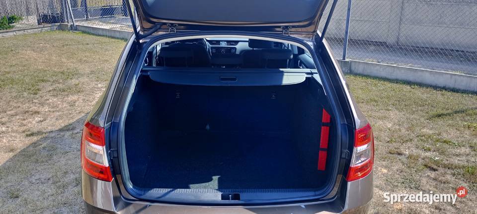 Skoda Octavia III 16 TDI 115 2019 Mega Auto brązowy Radomsko sprzedam