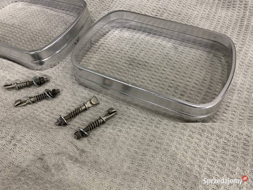 Chrom ramki lamp Fiat 126p aluminiowe oryginalne osobowe Kraków