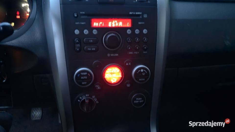 Panel nawiewu klimatyzacji Suzuki Grand Vitara 2 dolnośląskie Świdnica sprzedam