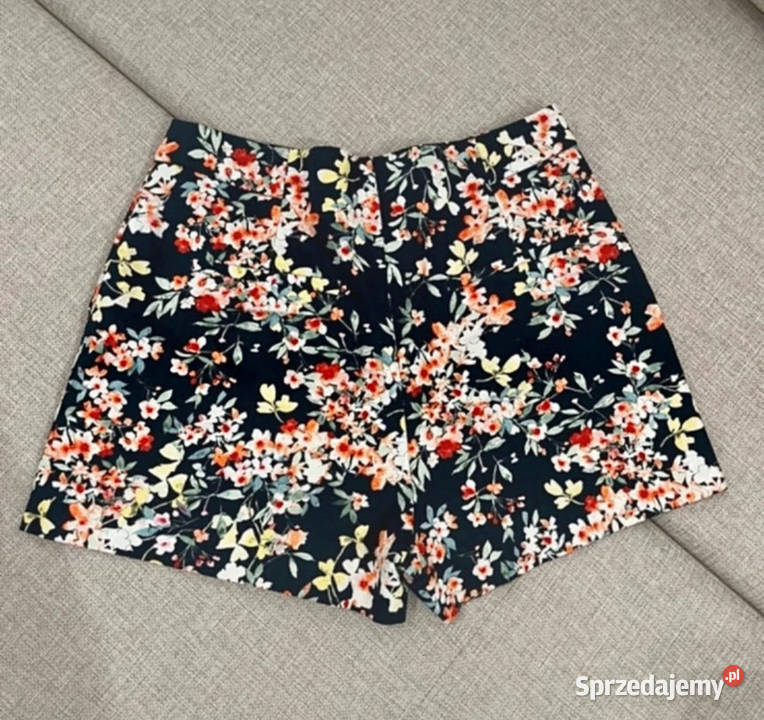 Navy letnie wiosenne szorty plażowe z kwiatowym łódzkie Łódź sprzedam