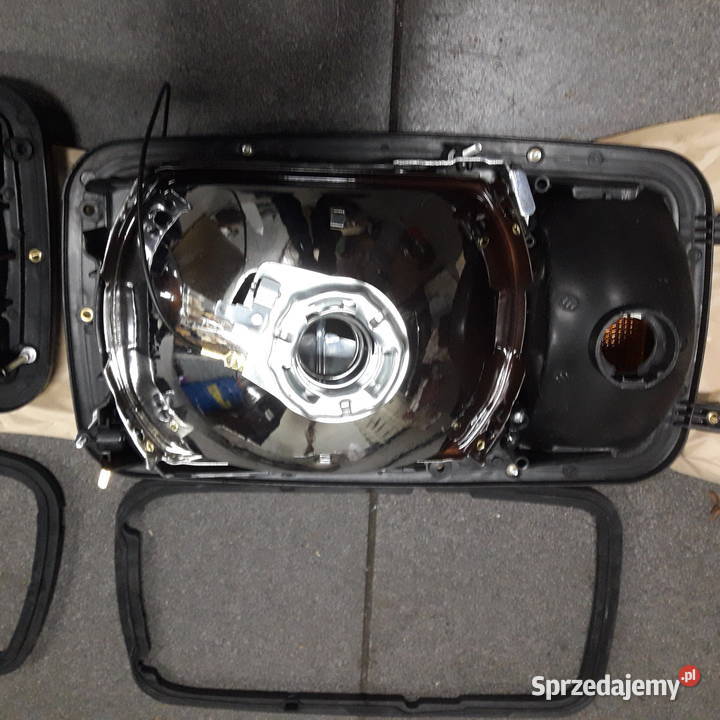 Reflektor Mercedes Lampa przód SK 1834 1922 1838