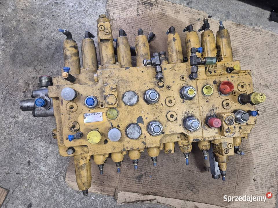 Rozdzielacz Hydrauliczny 1057423 CAT śląskie Tychy sprzedam