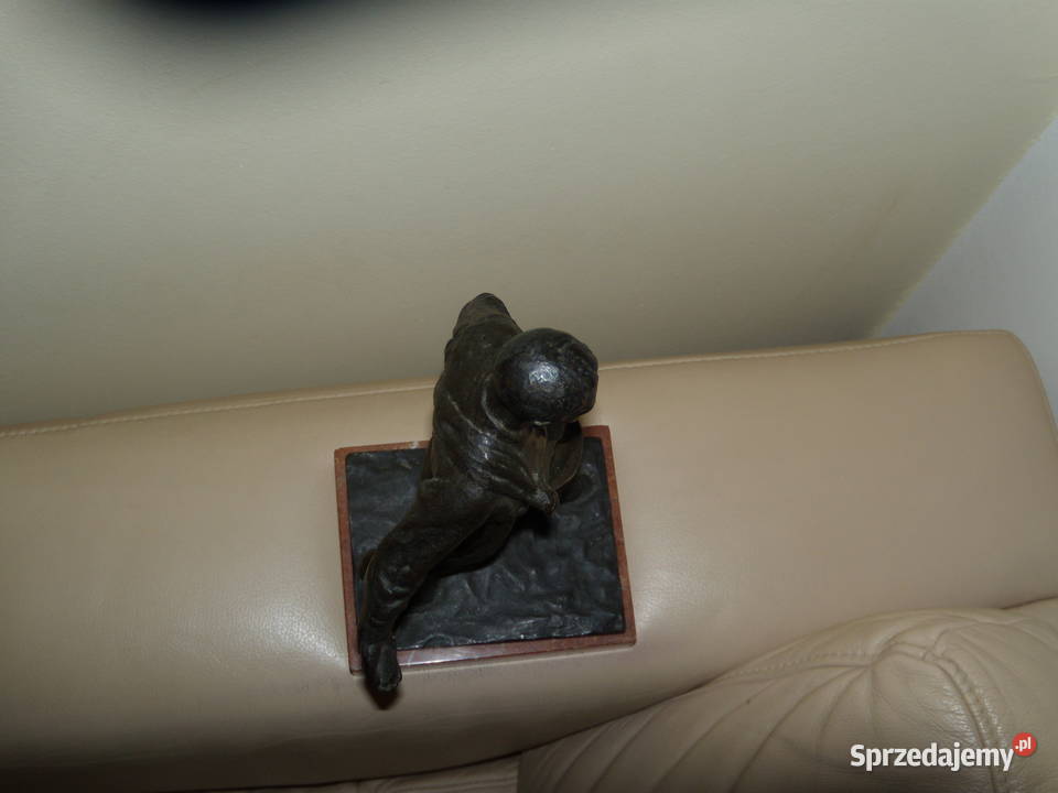 Rzeźba z brązu Siewca Warszawa