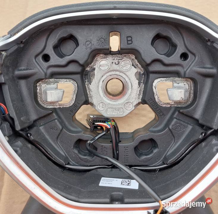 Sandero III Jogger Logan 2125R KIEROWNICA sprzedam