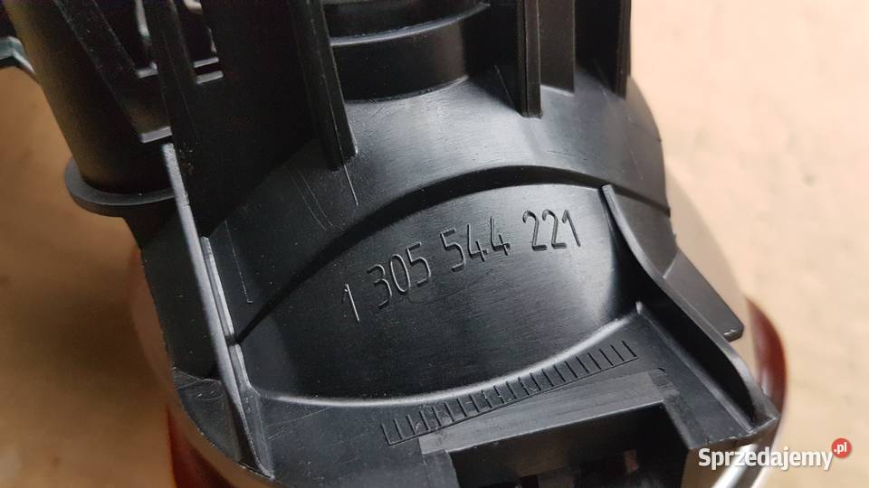 Audi TT 8N0 odbłyśnik lampy xenon lewy osobowe Skarżysko-Kamienna