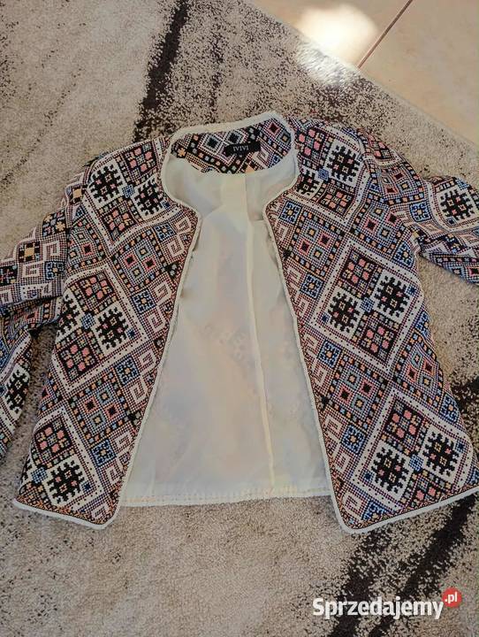 Kardigan damski marki Ivivo Biłgoraj