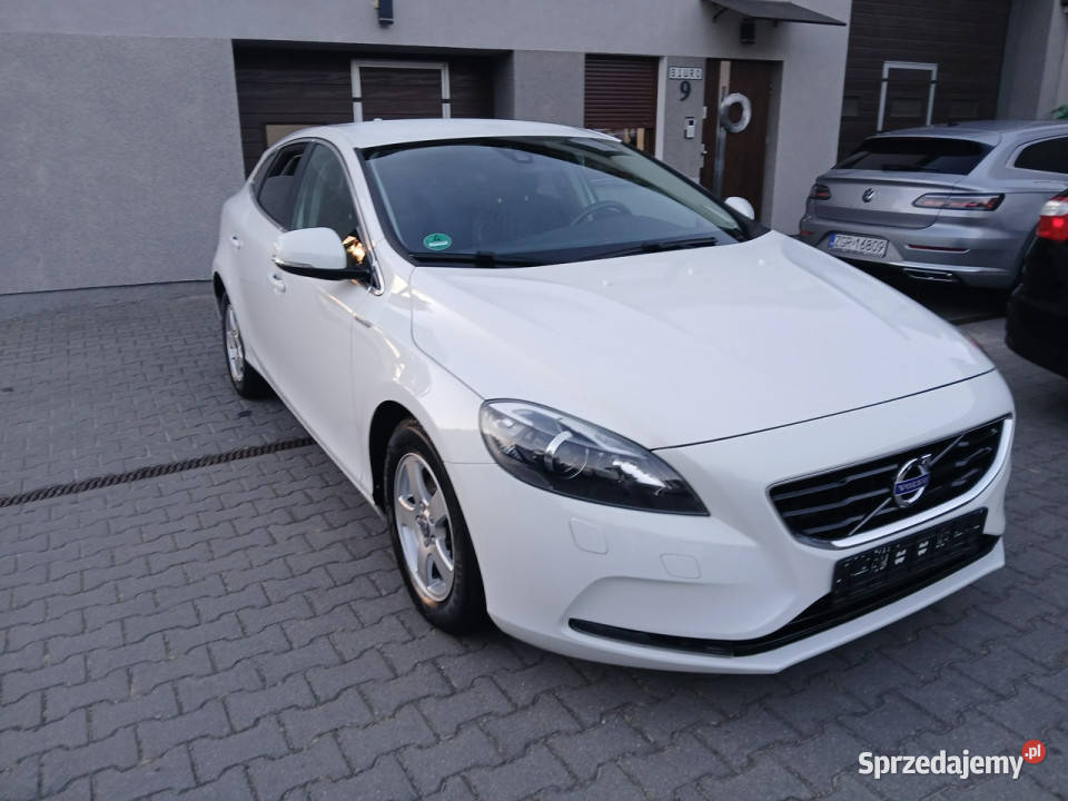 Volvo V40 16HDI alufelgi tempomat klimatronik Rok produkcji 2014 zachodniopomorskie Gryfino sprzedam
