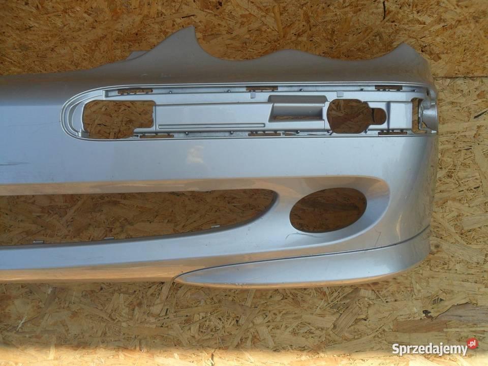 Mercedes CKlasse W203 2000 2001 2002 2004 Zderzaki