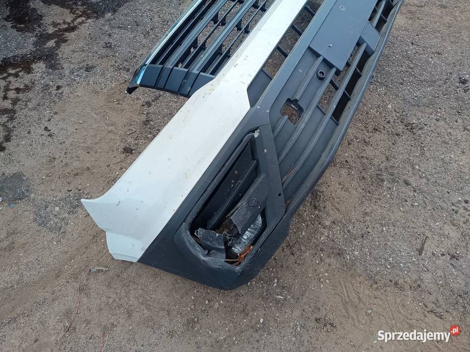Przedni zderzak uszkodzony VW crafter 19 Cołdanki sprzedam