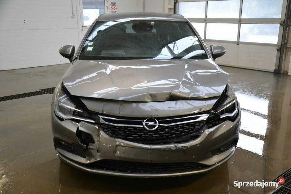 Opel Astra lifcie14 turbo benzyna 150 nawigacja małopolskie