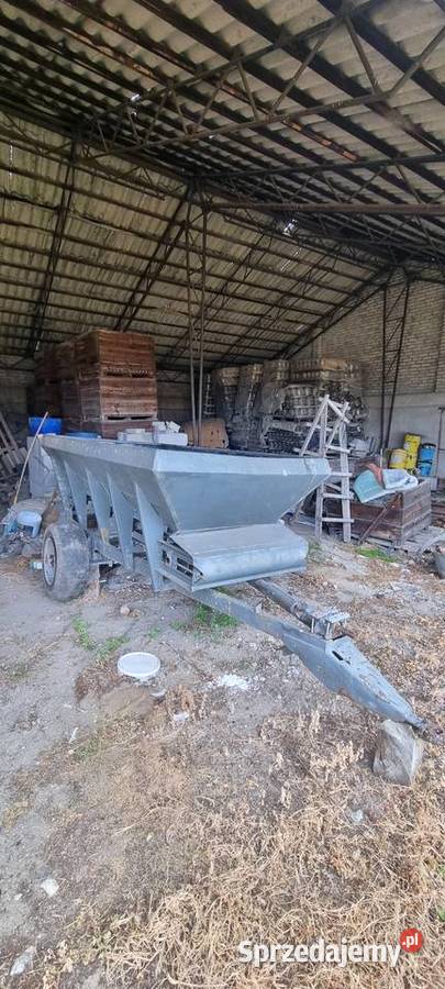 Rozsiewacz do wapna RCW 3 Boglewice