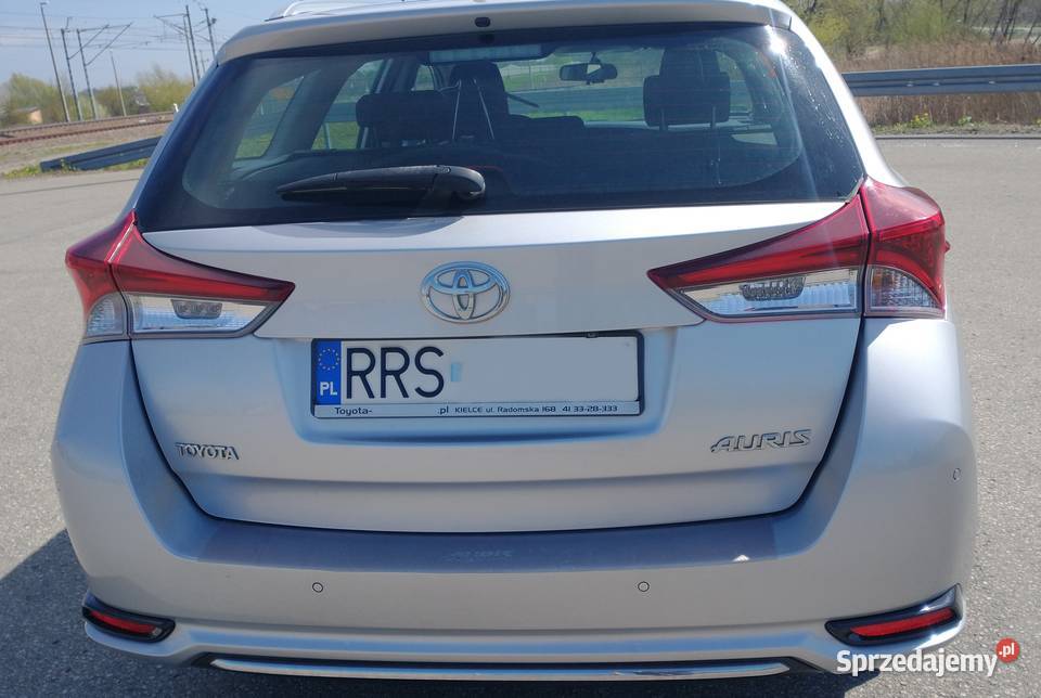 TOYOTA AURIS 16 Benzyna 132KM