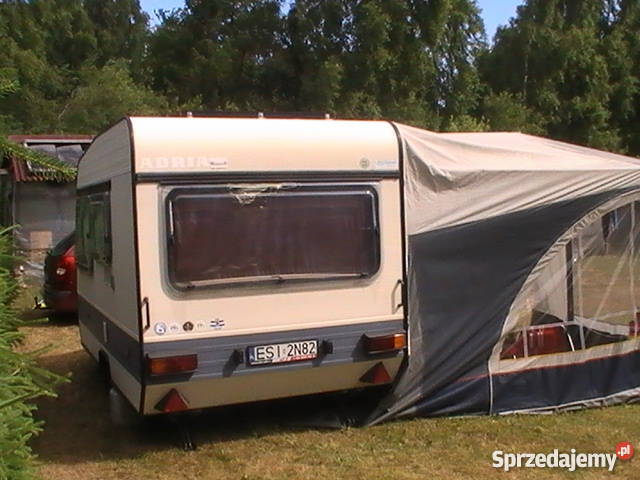 Fajna przyczepa kempingowa Strzałki