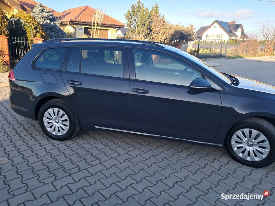 Golf VII 12 Benzyna Rok produkcji 2013 Legnica