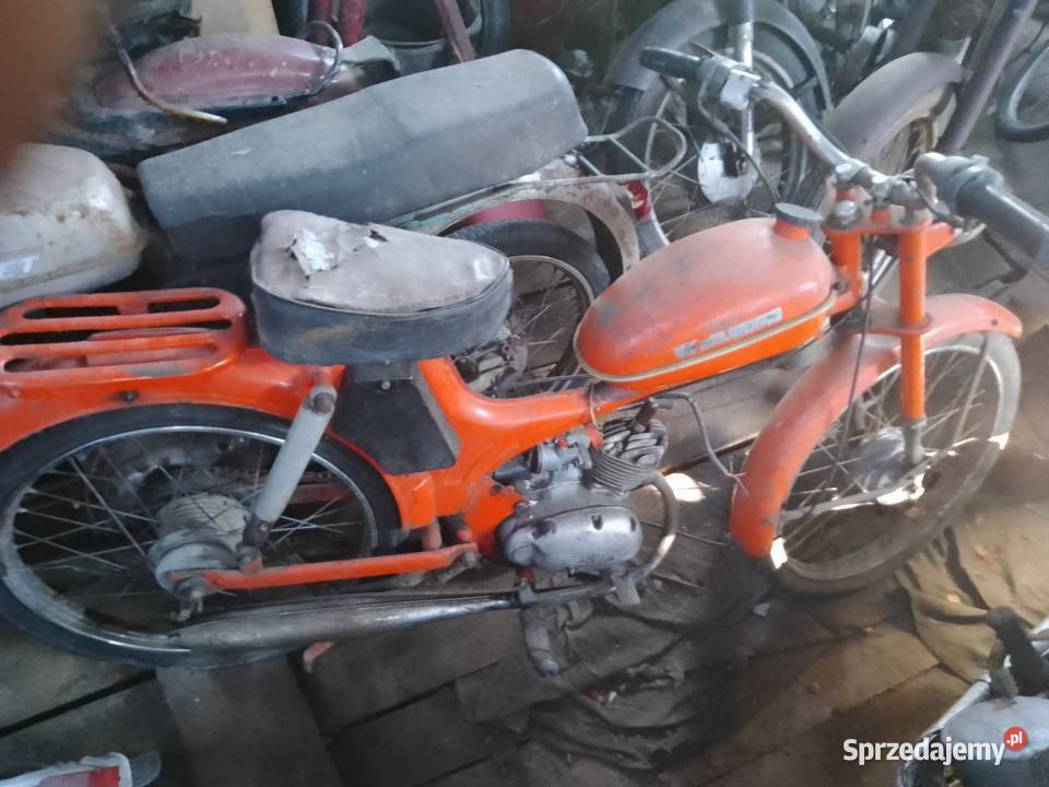 Komar 125122km Przyłogi