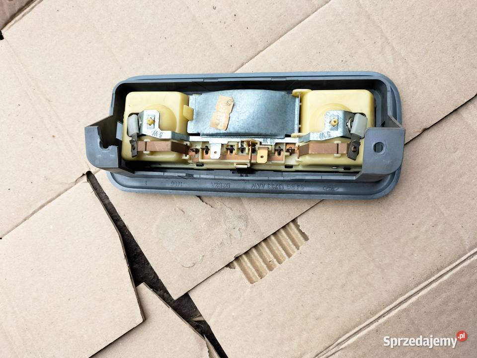 FORD MONDEO MK1 MK2 LAMPKA OŚWIETLENIA WNĘTRZA Oświetlenie kabiny Oświetlenie kabiny lubelskie Kamień-Kolonia