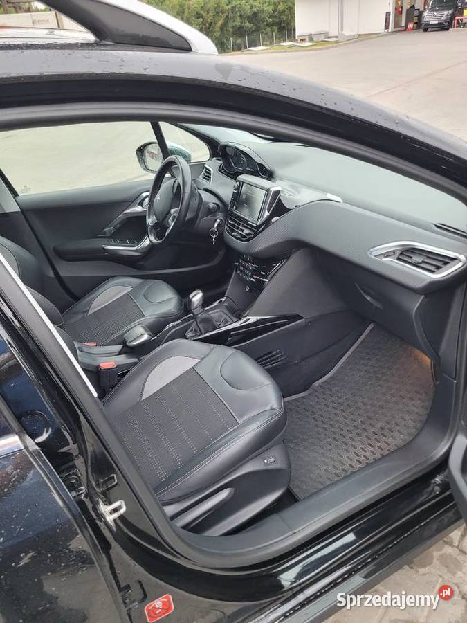 Peugeot suv 2008 16 hdi wersja Allure model Gorlice