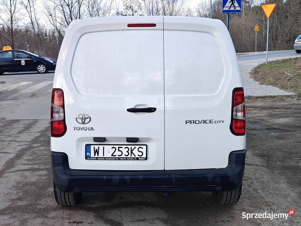 Toyota Proace 15hdi 2020r FVAT oszczędny wóz Warszawa sprzedam