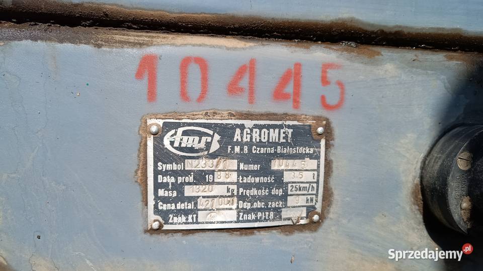 Rozrzutnik Agromet N 233 stan KRYNKI Ostrów Południowy sprzedam