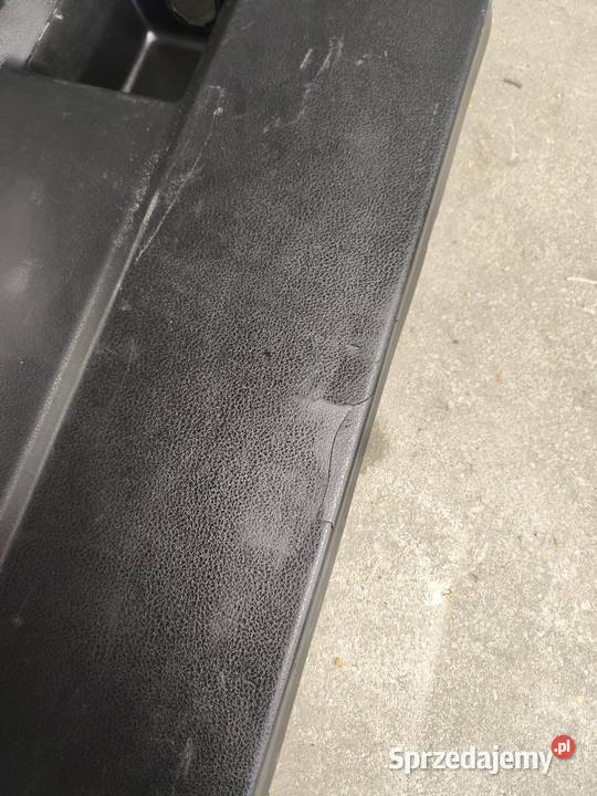 Osłona tapicerka boczek bagażnika Suzuki Grand terenowe Dębica sprzedam