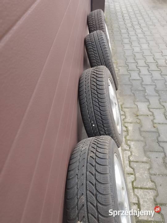 Cale kola zimowe do Subaru Legacy Samochodowe Końskie sprzedam