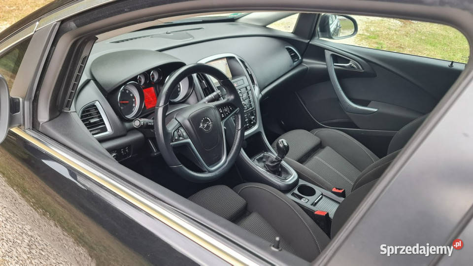 Opel Astra 14T 140 LIFT Sports Tourer Business wspomaganie kierownicy świętokrzyskie Chmielnik