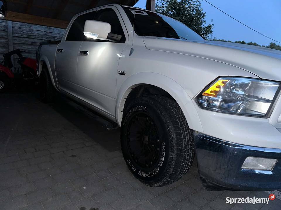 Zarejestrowany w Polsce Dodge ram 57 l LPG benzyna+LPG Urzędów