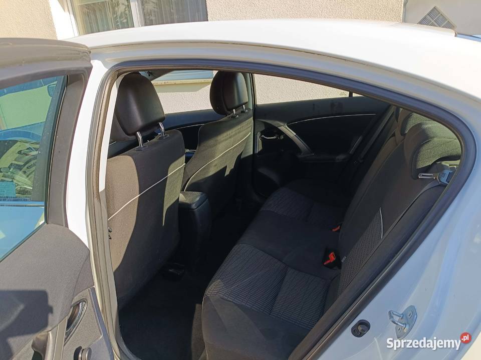 TOYOTA AVENSIS T27 20 D4D SALON POLSKA PRYWATNIE Ulnowo