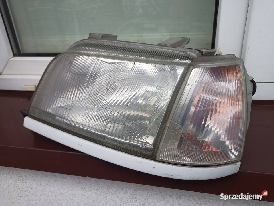 Renault Clio I 1 lampa przednia lewe reflektor lampy przednie łódzkie Sieradz sprzedam
