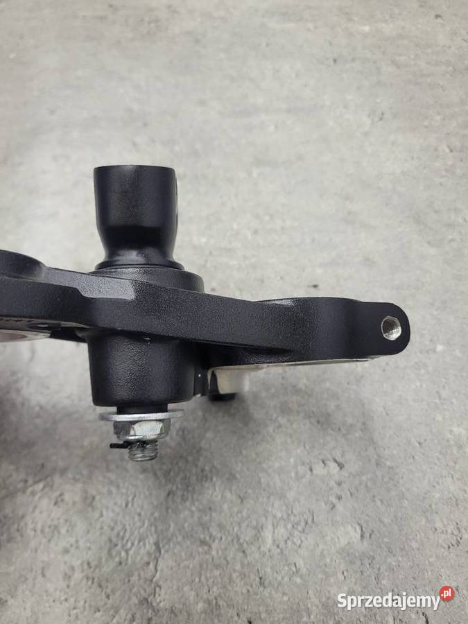 KAWASAKI Z900 Z 900 24 OEM PÓŁKA GÓRNA MOCOWANIE Nowy Tomyśl