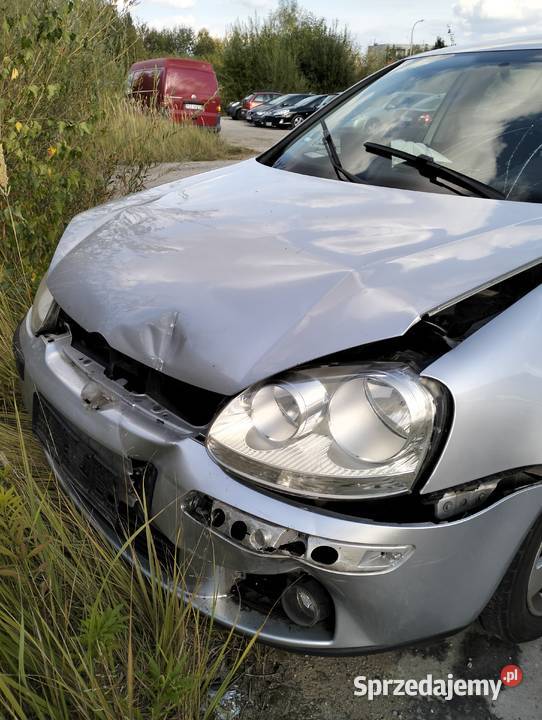 Golf 5 2005r grudzień 16 B MPI 102lpg Stag4 z Skarżysko-Kamienna sprzedam