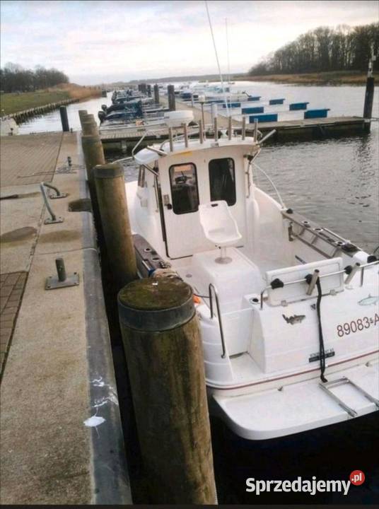 Sprzedam Kuter z kajutom Avor 215 Rok produkcji 2006 Łodzie i motorówki Świnoujście sprzedam