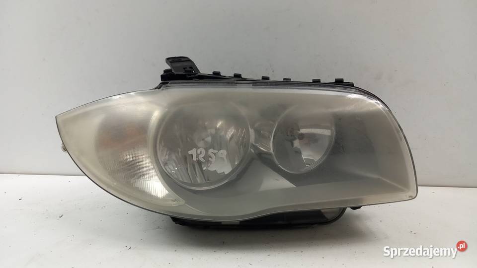 BMW 1 E87 LAMPA PRZÓD PRAWA osobowe wielkopolskie Zbierkowo