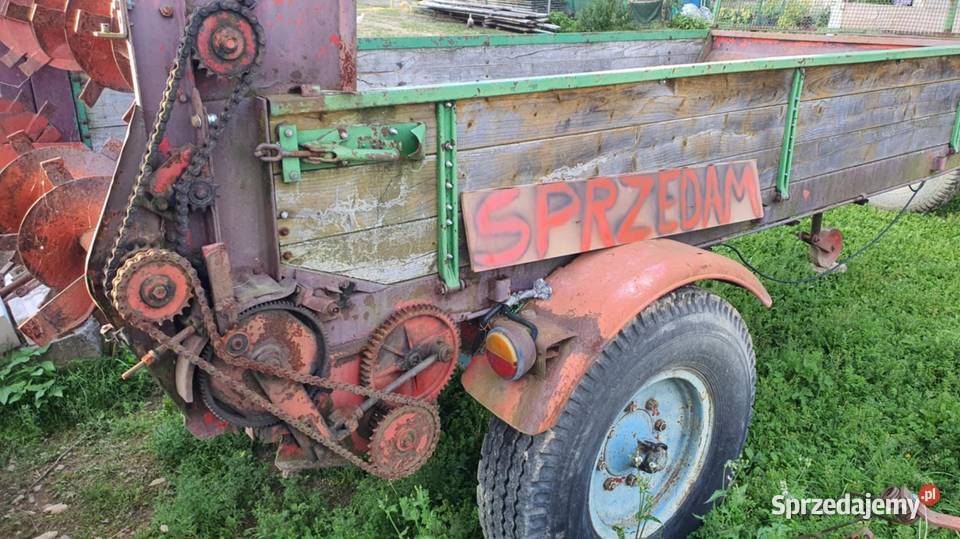 Rozrzutnik obornika nieuszkodzony Podwilk