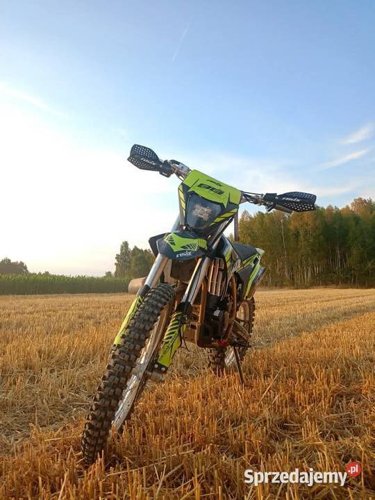 Asix xb88 sprzedam zamienię kupiony w polskim salonie świętokrzyskie Radoszyce