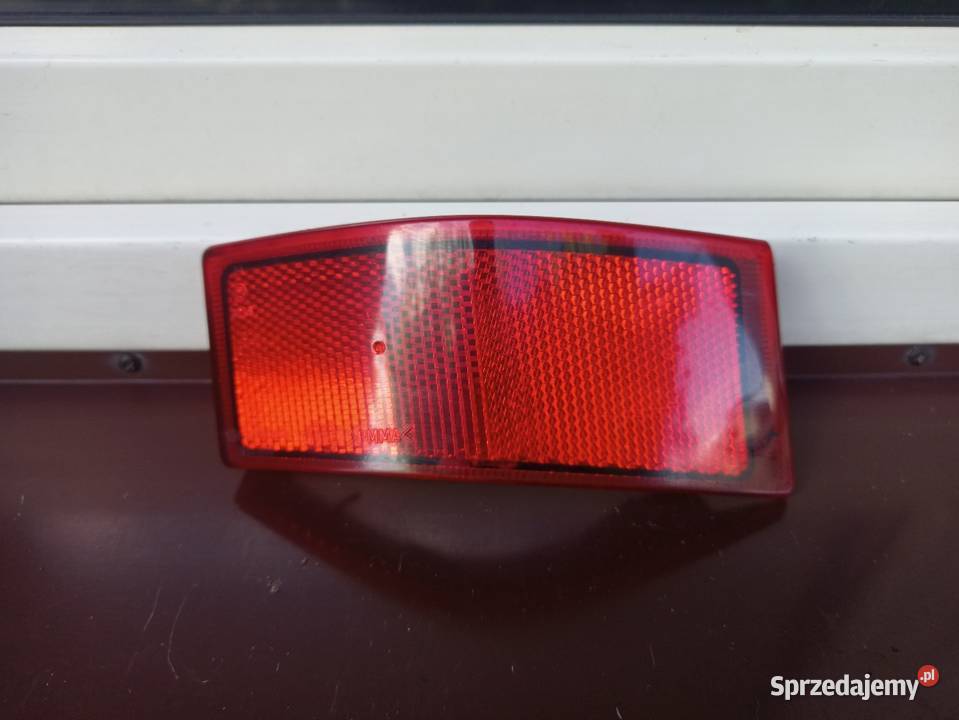 Opel Omega B kombi Caravan odblask zderzaka łódzkie Sieradz