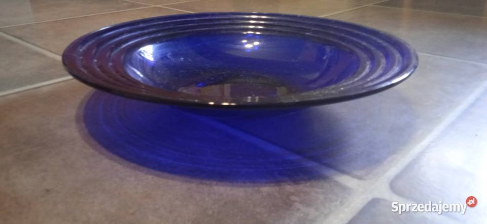 Duża patera z okresu PRLu Szkło kolorowe Świdnica