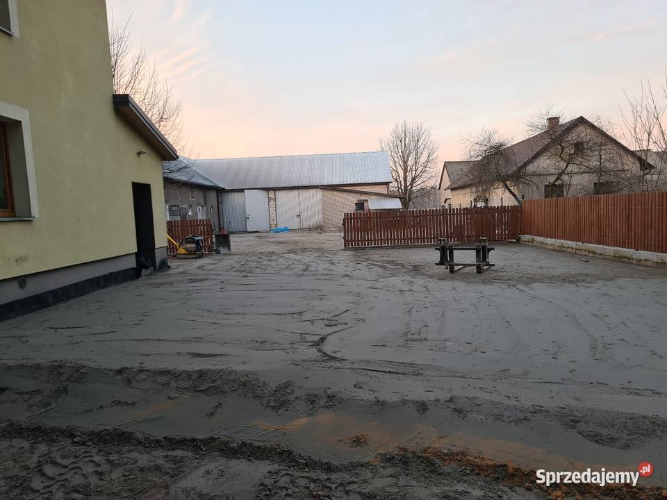 Piach kruszywo ziemia roboty ziemne wykopy