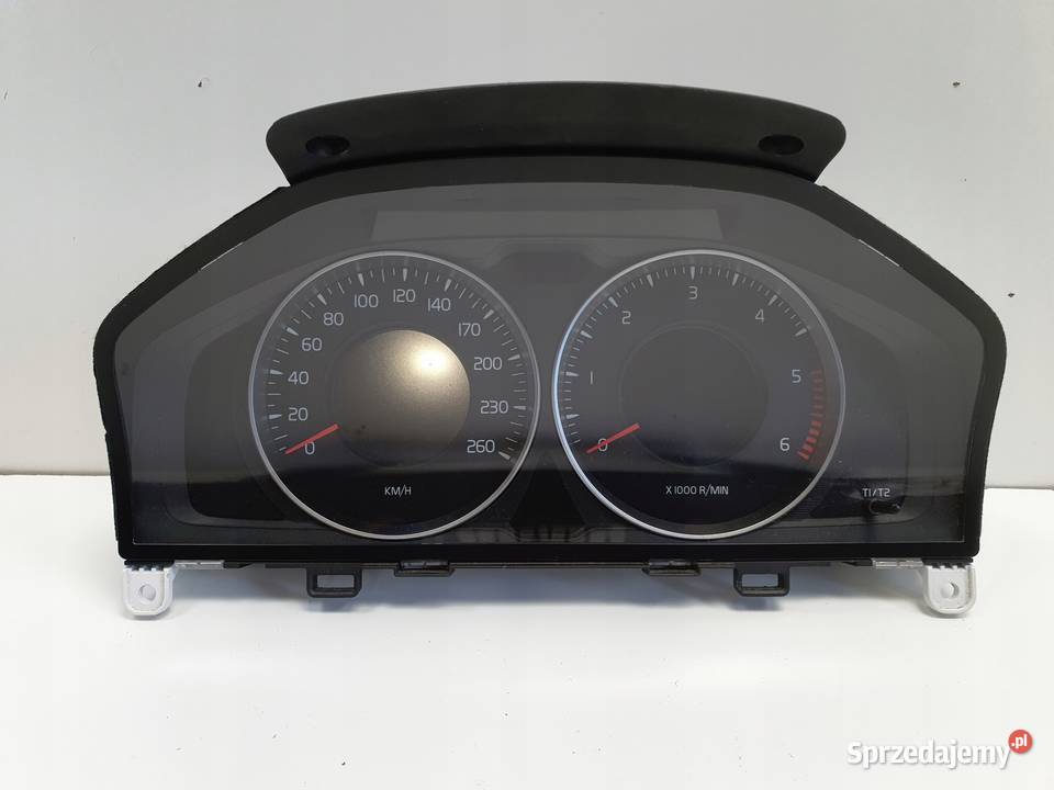 Volvo S60 II V60 I 20 D diesel LICZNIK ZEGARY sprzedam