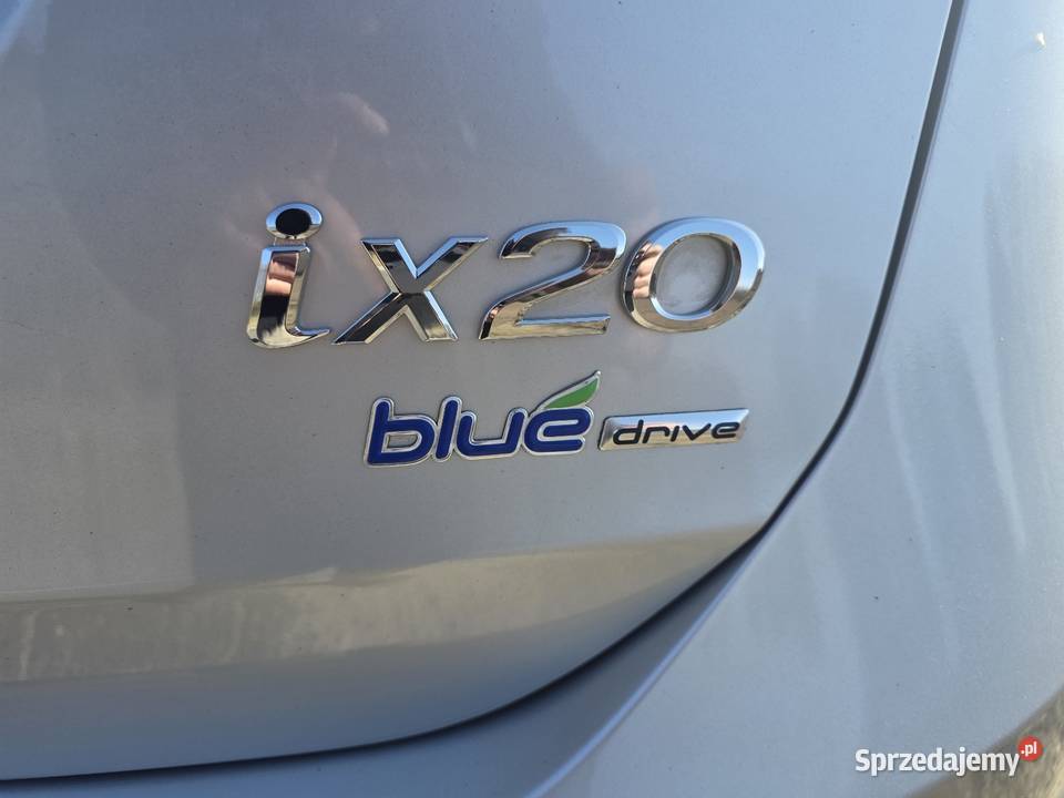 Hyundai IX20 14 CRDI Sprowadzony Zarejestrowany srebrny łódzkie Wieruszów