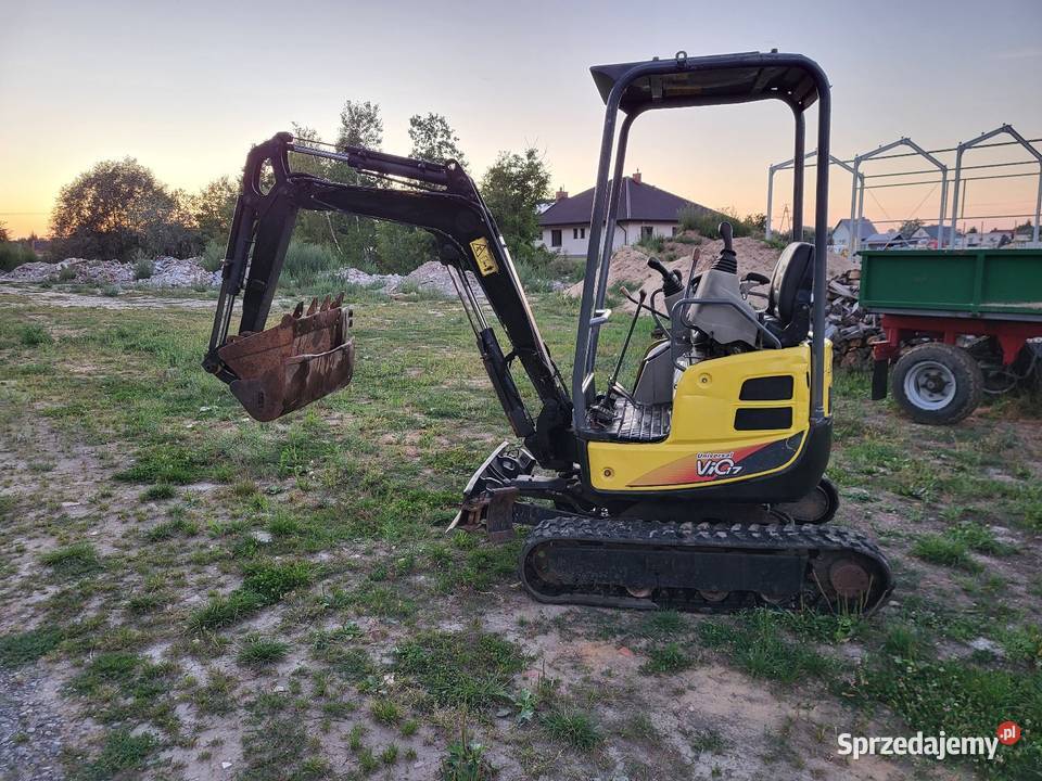 Minikoparka yanmar vio 17 Przeworsk