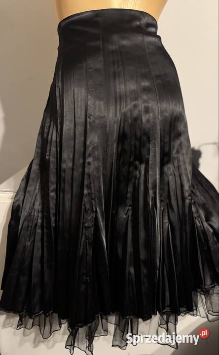 Satynowa spódnica plisowana MAGAT Pruszków