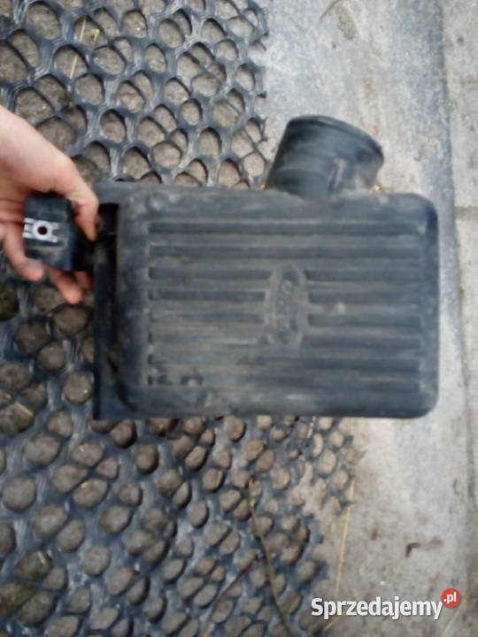 Obudowa filtra powietrza Ford Escort Puchaczów