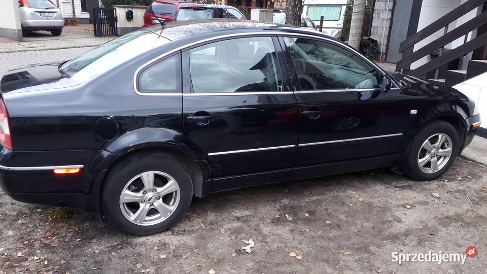 passat b5 fl USA uszkodzony silnik Sedan / Limuzyna Ząbki sprzedam