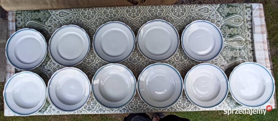 Ok 50 letni porcelanowy serwis obiadowy 6 osób Wieluń