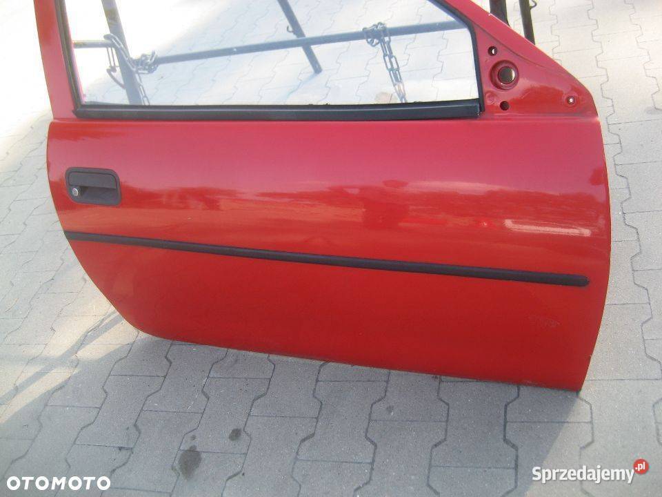 opel corsa b drzwi prawe wersja 3dz Motoryzacja Rakoniewice sprzedam