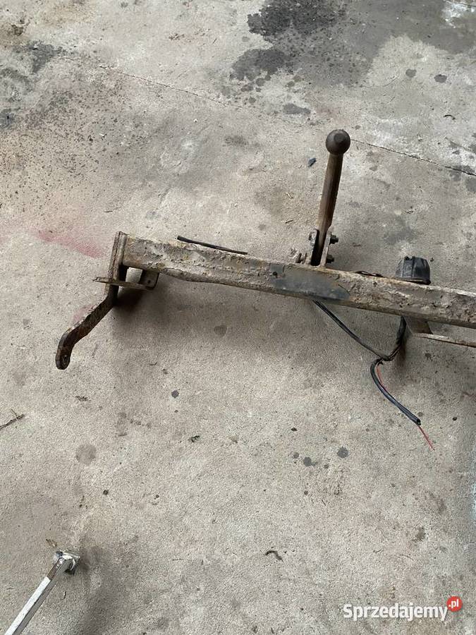 Hak holowniczy Renault Megane I Grandtour 1999 Kozłówka