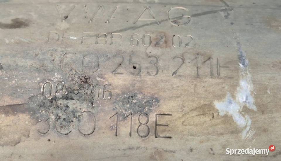 TŁUMIK WYDECH VW PASSAT B6 19 TDI 3C0253211E osobowe Działoszyce