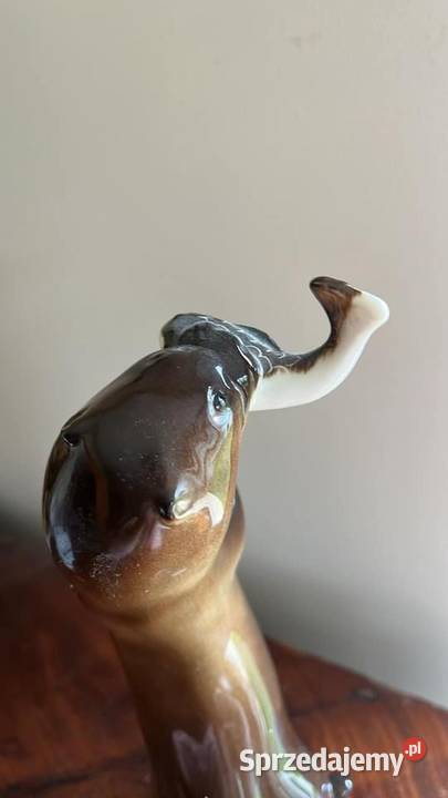 Wydra z rybą figurka Łomonosow Gdańsk